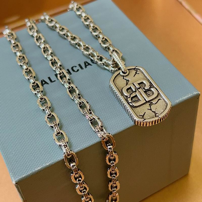 Balenciaga Necklace 10yxx84